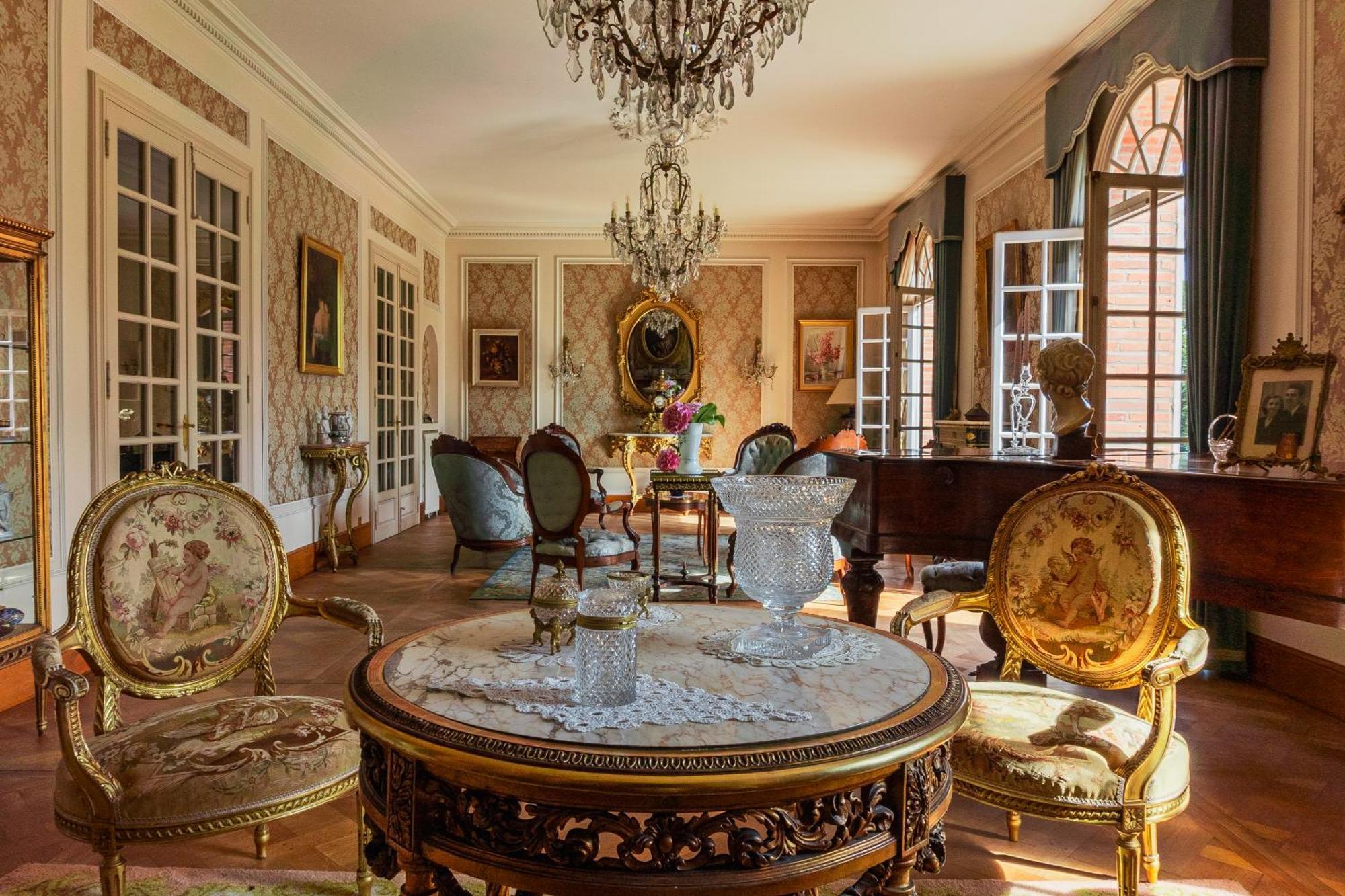 Castel Bois Marie, Maison D'Hotes モントーバン エクステリア 写真 The drawing room