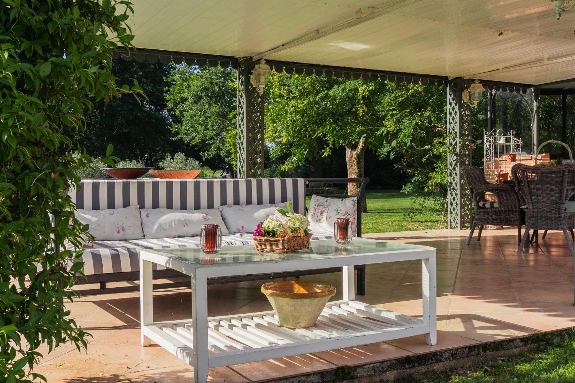 Castel Bois Marie, Maison D'Hotes モントーバン エクステリア 写真 Pergola